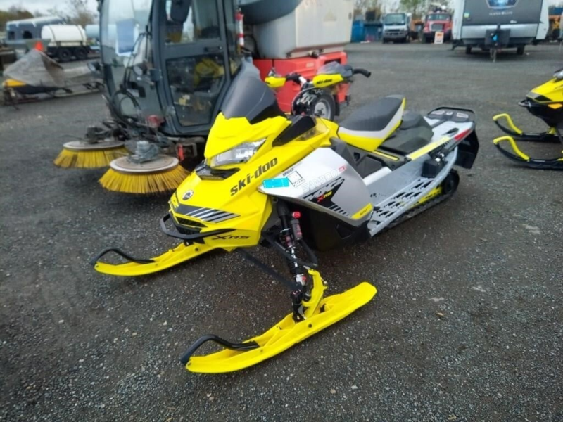 2019 MXZ XRS Ski-Doo photo